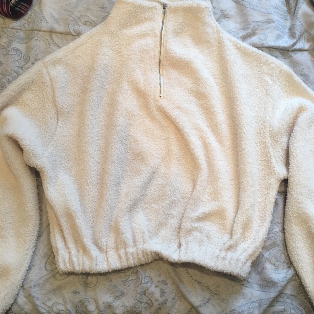 White Teddy Cropped Sweater